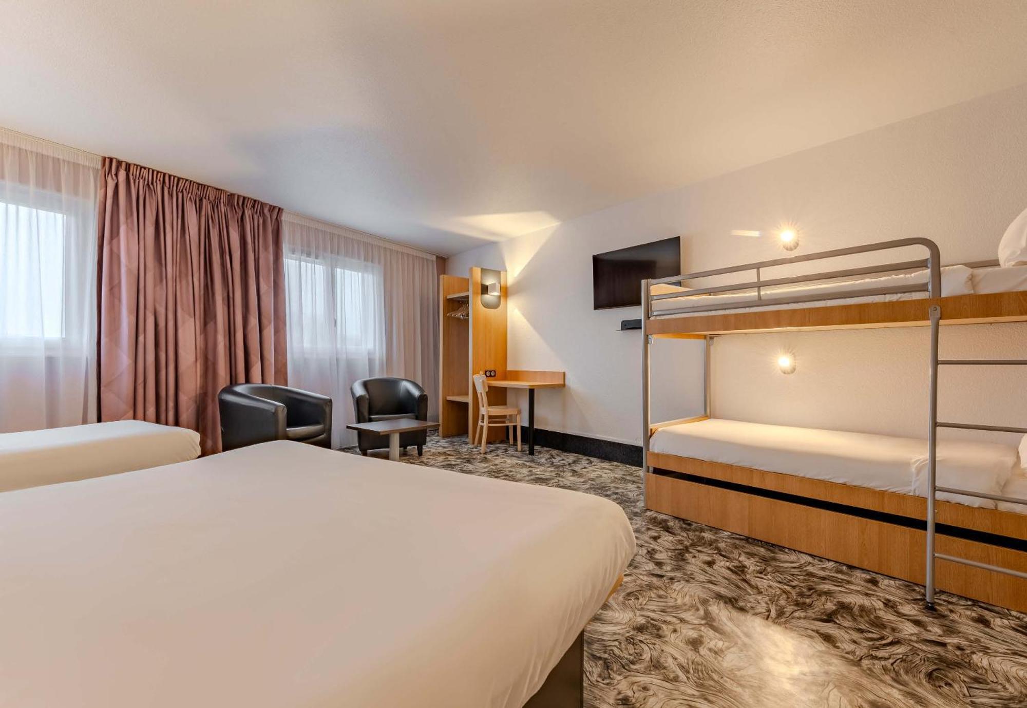 B&B Hotel Maubeuge-Louvroil Buitenkant foto
